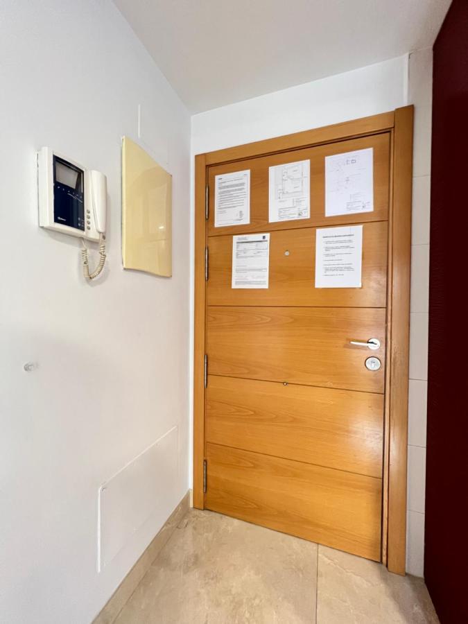 Fabuloso Apartamento Completo Centro Ciudad Mostoles Exterior photo