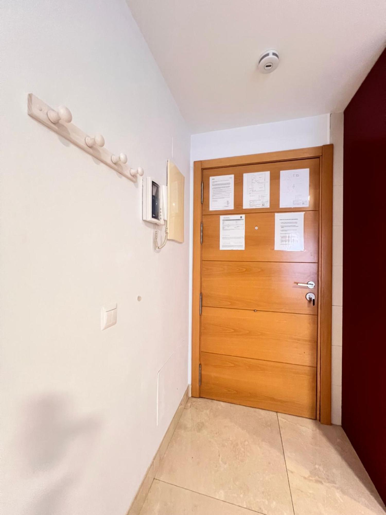 Fabuloso Apartamento Completo Centro Ciudad Mostoles Exterior photo